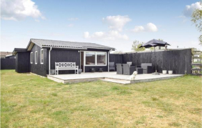 3 Bedroom Gorgeous Home In Juelsminde in Sønderby